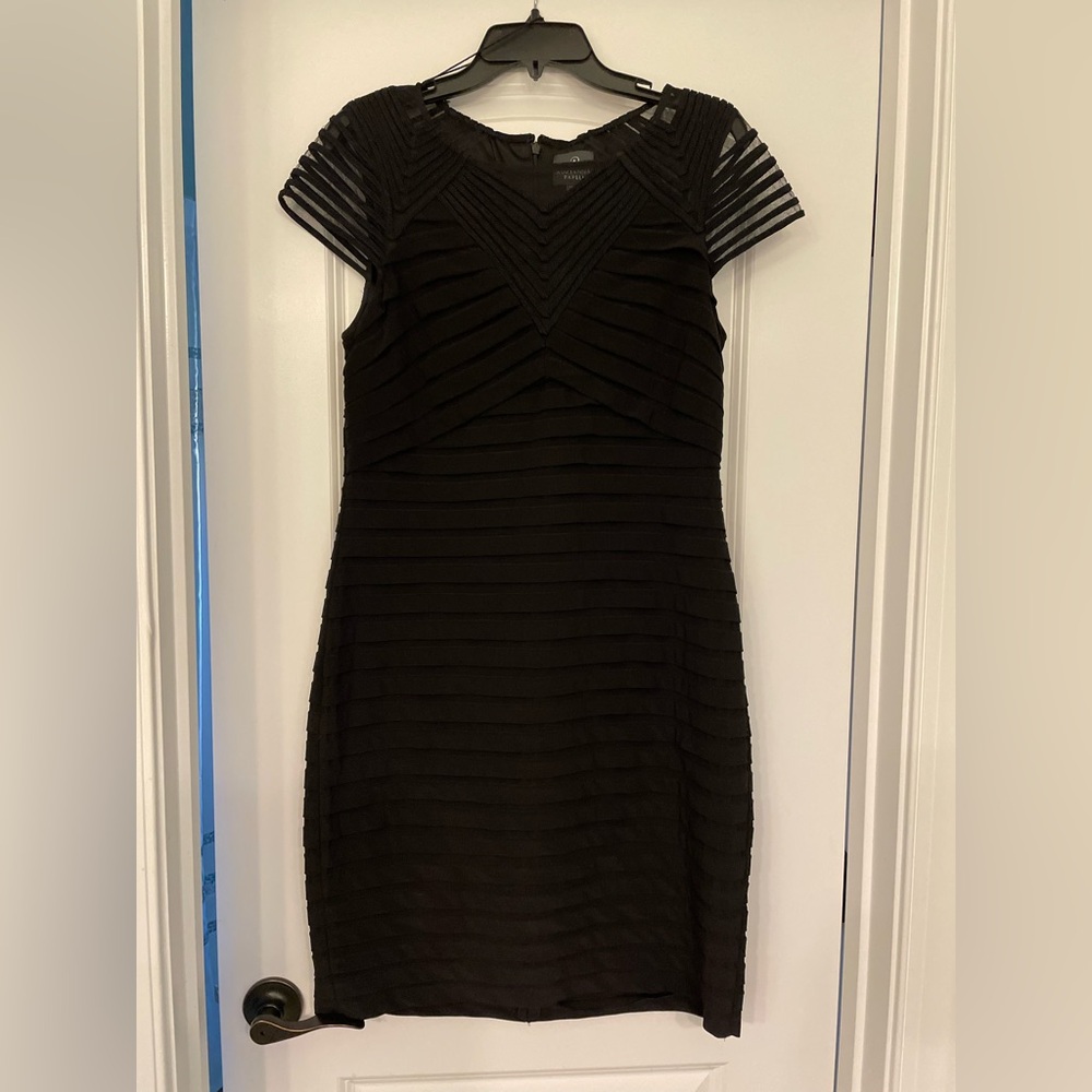 Adrianna Papell Black Midi Dress
